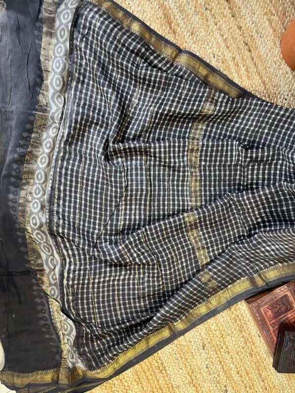 Checks with Golden Border Bagru