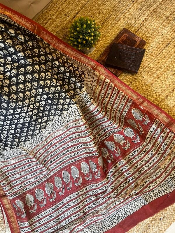 IMG_7513.JPG Black & Red Printed Bagru Saree