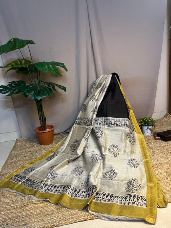 Peacock Motif Bagru Print Saree