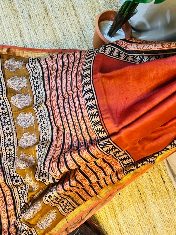 IMG_7836.JPG Red Buti Handprint Chanderi Silk Cotton Bagru